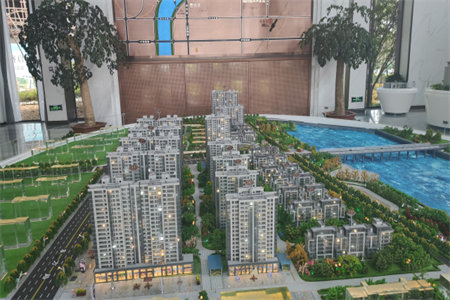 江湾城五期4室2厅2卫135m2108万